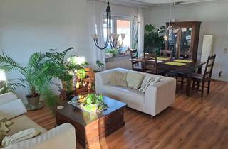 Wohnung kaufen in Birkenweg 12, 76761 Rülzheim, 4-Zimmer Wohnung mit Balkon und Garten in Rülzheim