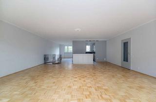 Wohnung kaufen in 61348 Bad Homburg, Modernes Wohnen auf zwei Ebenen – Traumhafte Maisonette-Wohnung mit Südterrasse nähe Kurpark