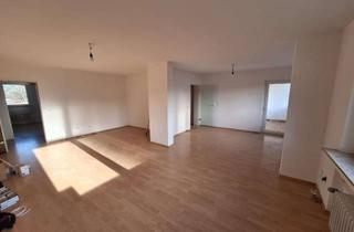 Wohnung kaufen in 50374 Erftstadt, Erftstadt, helle neu renovierte ETW, 115 qm, zentral, maklerfrei !