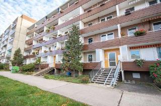 Wohnung mieten in Lunzbergring 14, 06120 Halle, In der Herrichtung! 2-Zimmerwohnung mit Blick ins Grüne...