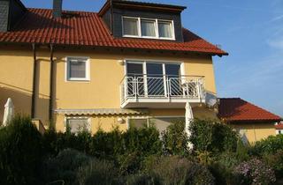 Wohnung mieten in Alma-Mahler-Werfel-Straße 10, 64521 Groß-Gerau, Attraktive Dachgeschosswohnung mit 2,5 Zimmern in TOP-Lage