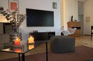 Wohnung mieten in 55118 Neustadt, Lichtdurchflutete Dachgeschosswohnung in schönem Altbau