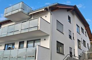 Wohnung mieten in Weinberstraße 21a, 63584 Gründau, Gründau - Moderne 3 Zimmerwohnung + Wärmepumpe + Aufzug + 60m2 Terrasse + Garten
