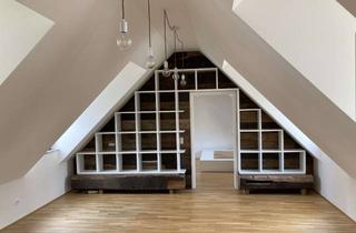 Wohnung mieten in 93059 Innenstadt, Provisionsfreie helle Dachgeschoss-Wohnung mit 48 m² in Regensburgs Innenstadt