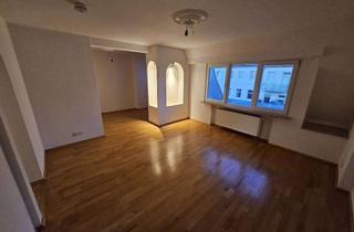 Wohnung mieten in Pestalozzistraße, 12557 Köpenick, Tolle Dachgeschosswohnung mit Einbauküche und Weitblick ++Rennbahnstrasse