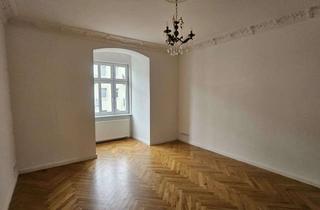 Wohnung mieten in Pestalozzistraße, 12557 Köpenick, Wunderbare Altbauwohnung mit Einbauküche und Balkon++Pestalozzistrasse