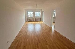 Wohnung mieten in Venusstraße 11, 82110 Germering, Sehr Schöne 2- Zimmer Wohnung in Germering mit EBK & Balkon