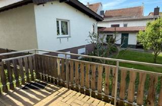 WG-Zimmer mieten in Gießener Straße 10, 35440 Linden, Großes Zimmer mit eigenem Bad + Terrasse