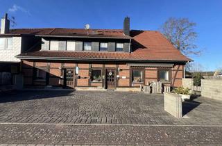 Einfamilienhaus kaufen in 31553 Sachsenhagen, Einfamilienhaus mit Büroeinheit, Halle / Lager und weiterem Grundstück im Zentrum von Sachsenhagen!