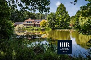 Haus kaufen in 21698 Harsefeld, Einmaliges Herrenhaus-Ensemble mit Park, Teich und Nebengebäuden in Alleinlage