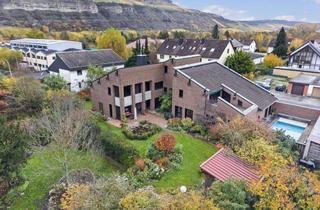 Haus kaufen in 97225 Zellingen, Exklusive Architektur: Großzügiges Wohnhaus mit möglicher Gewerbeeinheit / Praxis