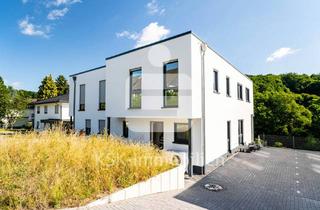 Doppelhaushälfte kaufen in 51570 Windeck, Neues Wohnglück in ruhiger Nachbarschaft - Doppelhaushälfte mit Raum für Ihre Ideen!