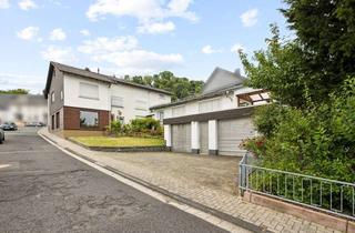 Einfamilienhaus kaufen in 35799 Merenberg, Großzügiges Wohnhaus mit ehemaligem Laden in zentraler Lage von Merenberg