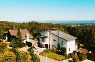 Haus kaufen in 66450 Bexbach, Bexbach - Begehrte Höhenlage mit beeindruckendem Panoramablick auf Stadt Homburg und Umgebung!