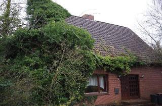 Einfamilienhaus kaufen in 26316 Varel, Varel - Einfamilienhaus in Varel-Langendamm, Chance für Selbermacher