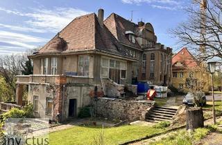 Villa kaufen in 01640 Coswig, Coswig - Privater Rückzugsort: Historisches Anwesen in absoluter Abgeschiedenheit mit umfangreichen Ländereien