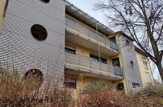 Wohnung kaufen in 93053 Kasernenviertel, Modernes Wohnen: 2-Zi-Whg zum Selbstnutzen oder Kapitalanlage