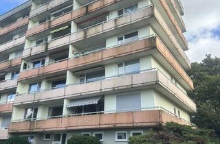 Wohnung kaufen in 42349 Cronenberg, Gelegenheit in Cronenberg! 80 m², 3 ZIKDB, Balkon, Blick ins Grüne – Potenzial ohne Ende. Für Macher