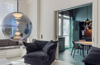 Wohnung kaufen in Leibnizstraße 43, 10629 Charlottenburg, Altbauwohnung mit viel Liebe zum Detail