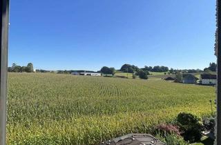 Wohnung kaufen in 86559 Adelzhausen, Mit Blick ins Grüne, Gartenanteil und Dachterrasse für Münchenpendler!