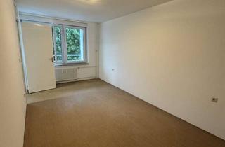 Wohnung kaufen in 71634 Ludwigsburg, Zentral und ruhig: Schöne 2,5-Zimmer-Wohnung mit Balkon