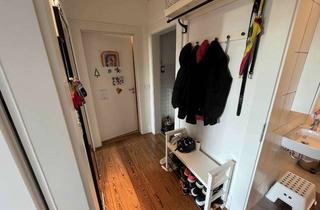 Wohnung kaufen in 70191 Nord, Attraktive 4-Zimmer-Altbauwohnung im Zwischengeschoss mit separater, flexibel nutzbarer Einheit