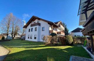 Wohnung kaufen in 83395 Freilassing, Sonnige Rückzugsoase: Vermietete 3-Zimmer-Wohnung mit zwei Terrassen und eigenem Garten.