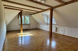 Wohnung kaufen in 69412 Eberbach, Großzügige 2,5-Zimmer-Dachgeschosswohnung mit Neckarblick und eigenem Gartenanteil