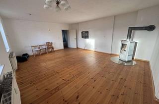 Wohnung mieten in 15859 Storkow, Geräumige Wohnung mit 3 Zimmern (optional Zimmer teilbar auf 4 Zimmer) im schönen Bugk zu vermieten