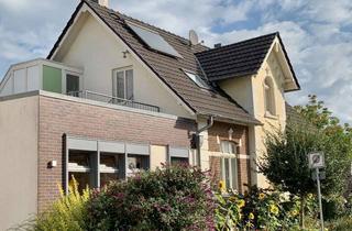 Wohnung mieten in 47533 Kleve, Kleve-Kellen: hochw. DG-Whg mit Parkett, Dachterrasse; Nähe Spoykanal