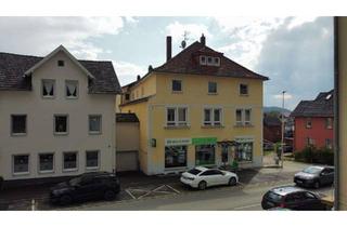 Wohnung mieten in Oeslauer Straße 85, 96472 Rödental, Gemütliche drei Zimmerwohnung mit zwei Balkonen