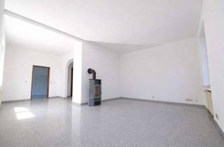 Wohnung mieten in Beyerstraße 39, 89077 Weststadt, Moderne 3-Zimmer-Wohnung mit Schwedenofen, zwei Balkonen, Garage sowie Garten!