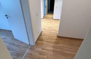 Wohnung mieten in Schwedenweg 21, 85560 Ebersberg, Modernisierte 3- Zimmer Wohnung - WG geeignet