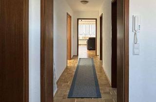 Wohnung mieten in Reichenberger Straße 70, 71067 Sindelfingen, Möblierte 2 Zimmer-DG-Wohnung im 3-FH