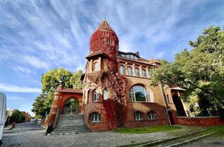 Wohnung mieten in Sixtusgarten, 10965 Kreuzberg, Historische Eleganz: Schlosswohnung im Herzen Berlins