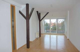 Wohnung mieten in Robert-Koch-Platz, 01917 Kamenz, Gemütliche Dachwohnung mit Balkon & kl. Dachterrasse, sep. Küche und Badewanne