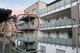 Wohnung mieten in 95028 Innenstadt, Exklusives Wohnflair: Modernes 2-Zimmer-Apartment (2. OG, ca. 59 m²) - großer Balkon - EBK - Carport