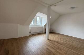 Wohnung mieten in Schanzenstraße 12, 35390 Gießen, Großzügige 3-Zi.-Dachgeschoss Wohnung in der Innenstadt,WG geeignet