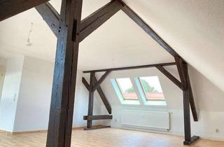 Wohnung mieten in Herbsleber Straße, 99867 Gotha, Charakter trifft Charme: Wohnen unter sichtbaren Balken
