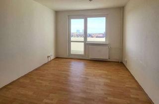 Wohnung mieten in Ernst-Thälmann-Straße, 04571 Rötha, *Ruhige Lage - weiter Ausblick*2-Raumwohnung + Laminatboden + Balkon + EBK-Option!