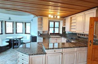 Wohnung mieten in Eugen Roth Str., 83543 Rott, Großzügige 5,5-Zimmer-Terrassenwohnung mit Balkon in Rott am Inn