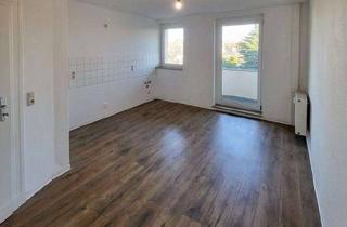 Wohnung mieten in Am Ehrenfriedhof, 04838 Eilenburg, *Feierabend-Glück auf dem Balkon* Schöne 2-Zimmer-Wohnung ab sofort verfügbar!