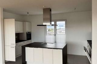 Penthouse mieten in Wölper Ring 11, 31535 Neustadt, Penthouse mit Einbauküche, Stilvoll & Lichtdurchflutet