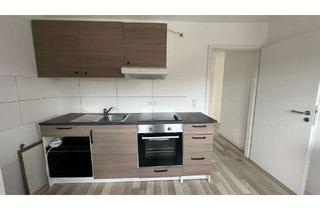 Wohnung mieten in 66115 Saarbrücken, KÜCHE gegen Abschlag * RENOVIERTE Dachgeschoss Wohnung mit 2 ZIMMERN und BALKON * Burbach