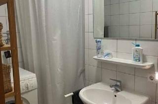 Wohnung mieten in Richard-Hirschmann-Straße, 73728 Esslingen, Helle 2-Zimmer Dachgeschosswohnung in Esslingen am Neckar