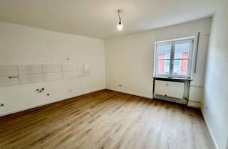 Wohnung mieten in Aschaffenburger Straße 25, 63773 Goldbach, Stilvolle 2-Zimmer-Wohnung mit gehobener Innenausstattung + Balkon