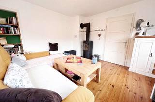 Einfamilienhaus kaufen in 74547 Untermünkheim, Charmantes Einfamilienhaus mit großem Ausbaupotential