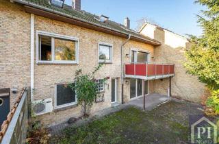 Haus kaufen in 24159 Pries, Reihenmittelhaus mit durchdachtem Grundriss auf drei Ebenen!Ideal für eine stilvolle Modernisie...