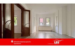 Haus kaufen in 15732 Schulzendorf, Zweifamilienhaus in attraktiver Lage