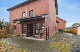 Haus kaufen in Neumühle, 41812 Erkelenz, Wo Familie wachsen darf - charmantes Zweifamilienhaus mit viel Raum zum Leben.